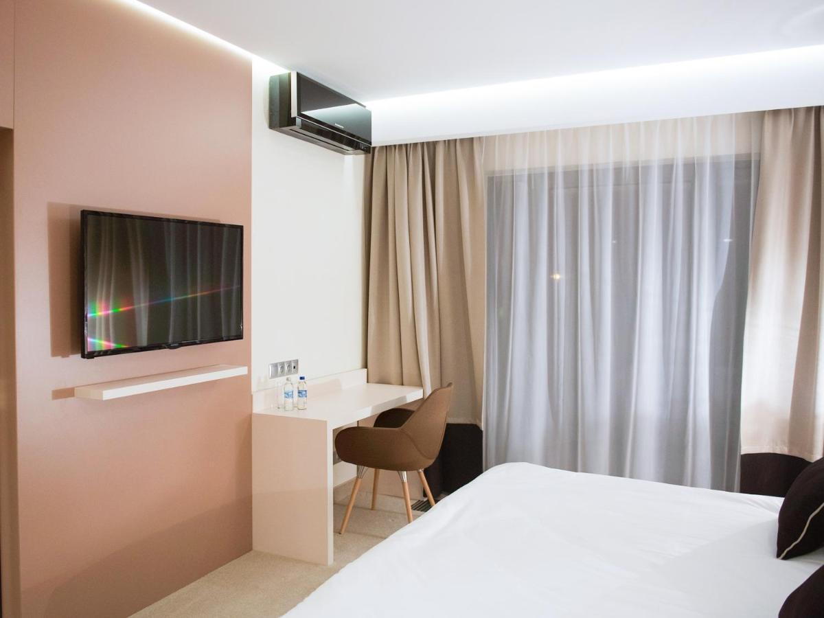 Hotel Kosma Kozmin المظهر الخارجي الصورة