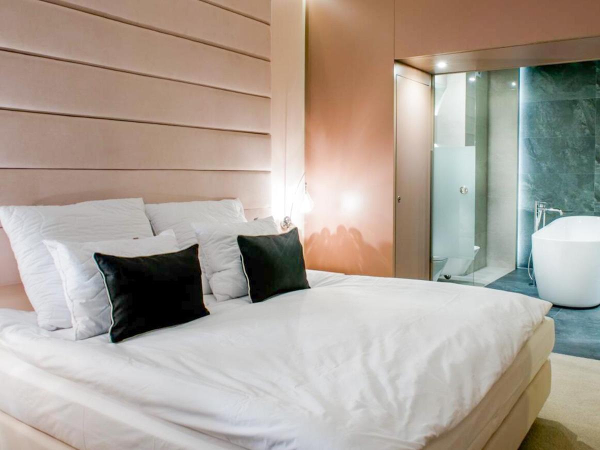 Hotel Kosma Kozmin المظهر الخارجي الصورة