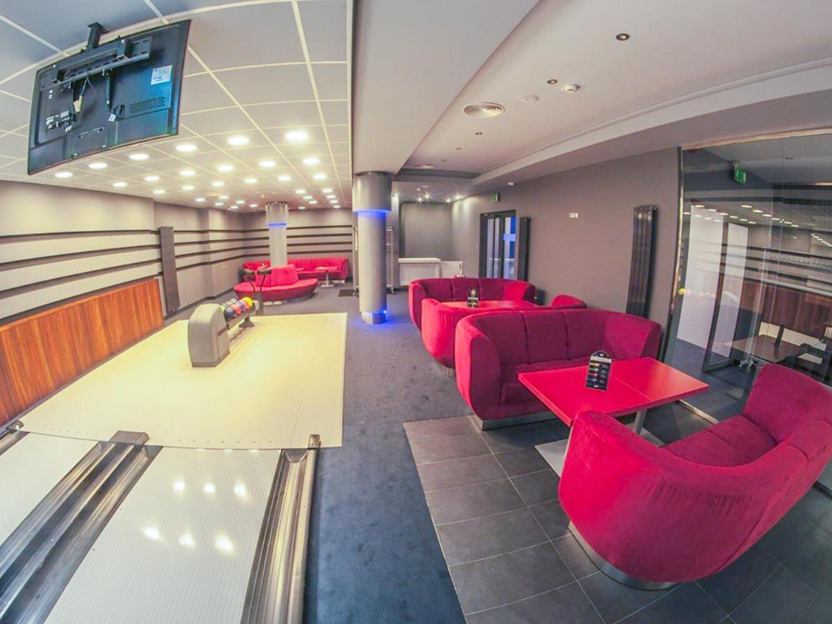 Hotel Kosma Kozmin المظهر الخارجي الصورة